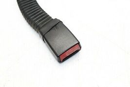 2003-2005 LAND RANGE ROVER FRONT RIGHT PASSENGER SEAT BELT BUCKLE P9858 image 2