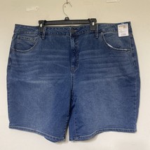 TERRA &amp; SKY Bermuda Shorts Plus Size: 26 W  Medium Wash High-Rise - £11.34 GBP