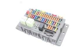 02-05 MINI COOPER INTERIOR FUSE RELAY BOX E5736 image 3