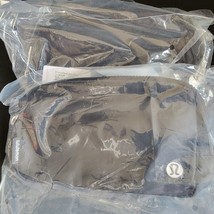 Lululemon Everywhere Belt Bag Black Brand New - £36.61 GBP