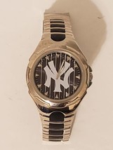 New York Yankees Mens Stainless Steel Watch Victory Series Needs Battery - £28.73 GBP