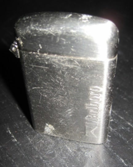 Vintage Novelty MARLBORO CIGARETTES Pocket Metal MATCH Case - $11.99