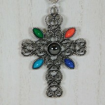 Avon 1972 Romanesque Silver Tone Faux Stone Cross Pendant Necklace Jewelry Vtg - £11.47 GBP