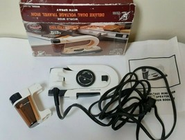 Vintage World Wide Deluxe Dual Voltage Travel Iron With Spray - £15.63 GBP