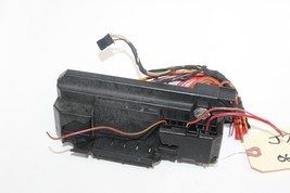 2006-2008 BMW 750i E65 TRUNK FUSE RELAY BOX J7512 image 6