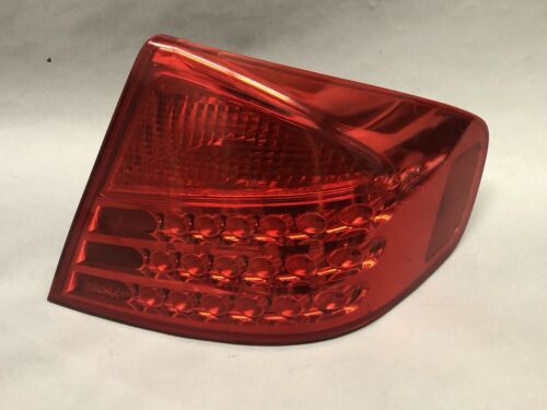 2003 2004 INFINITI G35 SEDAN RIGHT TAIL LIGHT OEM - $44.99