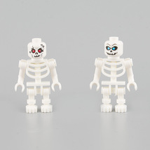 10pcs Skeleton Skull Halloween Minifigures Spooky Haunted Castle Pirate - £13.45 GBP+