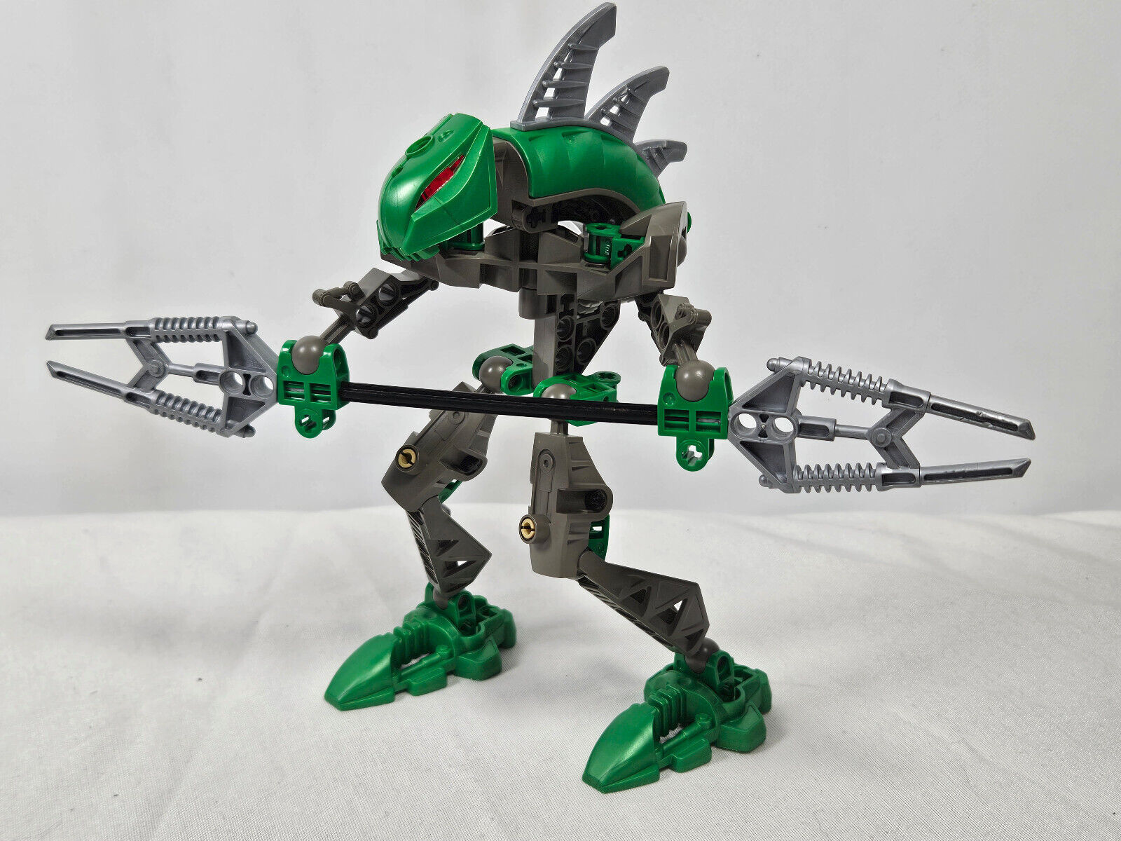 Primary image for LEGO BIONICLE Rahkshi Lerahk 8589 Complete Figure LOOSE