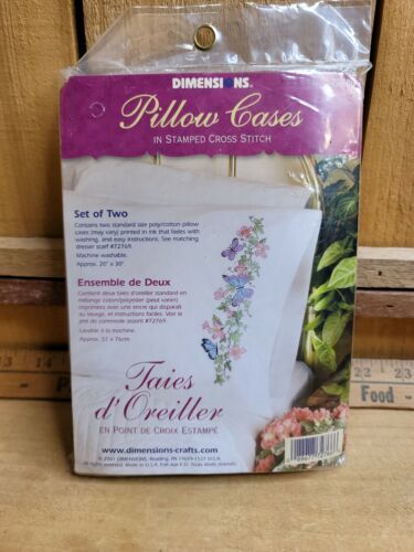 Primary image for Dimensions Pillow Cases in Stamped Cross Stitch Butterfly Dreams 72766 Sealed