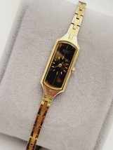 Seiko 2E20-5179 Gold Tone Women’s Watch New Battery Rare Vintage Unique - $56.09