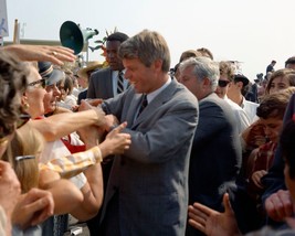 Senator Robert F. Kennedy shakes hands at Orange County Airport New 8x10 Photo - £7.04 GBP