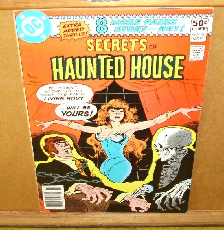 Primary image for Secrets of Haunted House #30 very fine/near mint 9.4