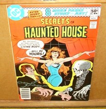 Secrets of Haunted House #30 very fine/near mint 9.4 - £8.60 GBP