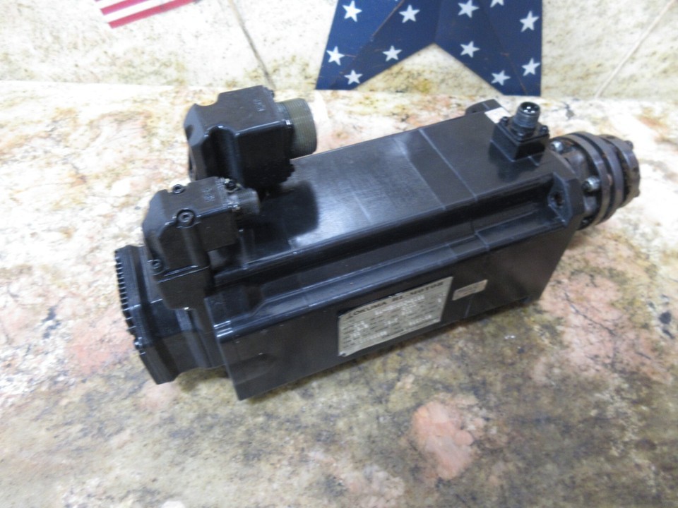 SPECIAL PRICE OKUMA SERVO MOTOR BL-MC140J-30SB ER-J-7200D ENCODER Item image 3