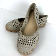 Gianni Bini Leather 7.5 Espadrilles Sandal Beige Cut Out Rhinestone Shoe - £23.44 GBP