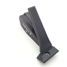 Accelerator Pedal PN: 111230M0259 OEM 2012 Hyundai Equus - $16.14