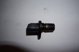 2000-2005 CELICA GT/GTS CAM SHAFT POSITION SENSOR image 2
