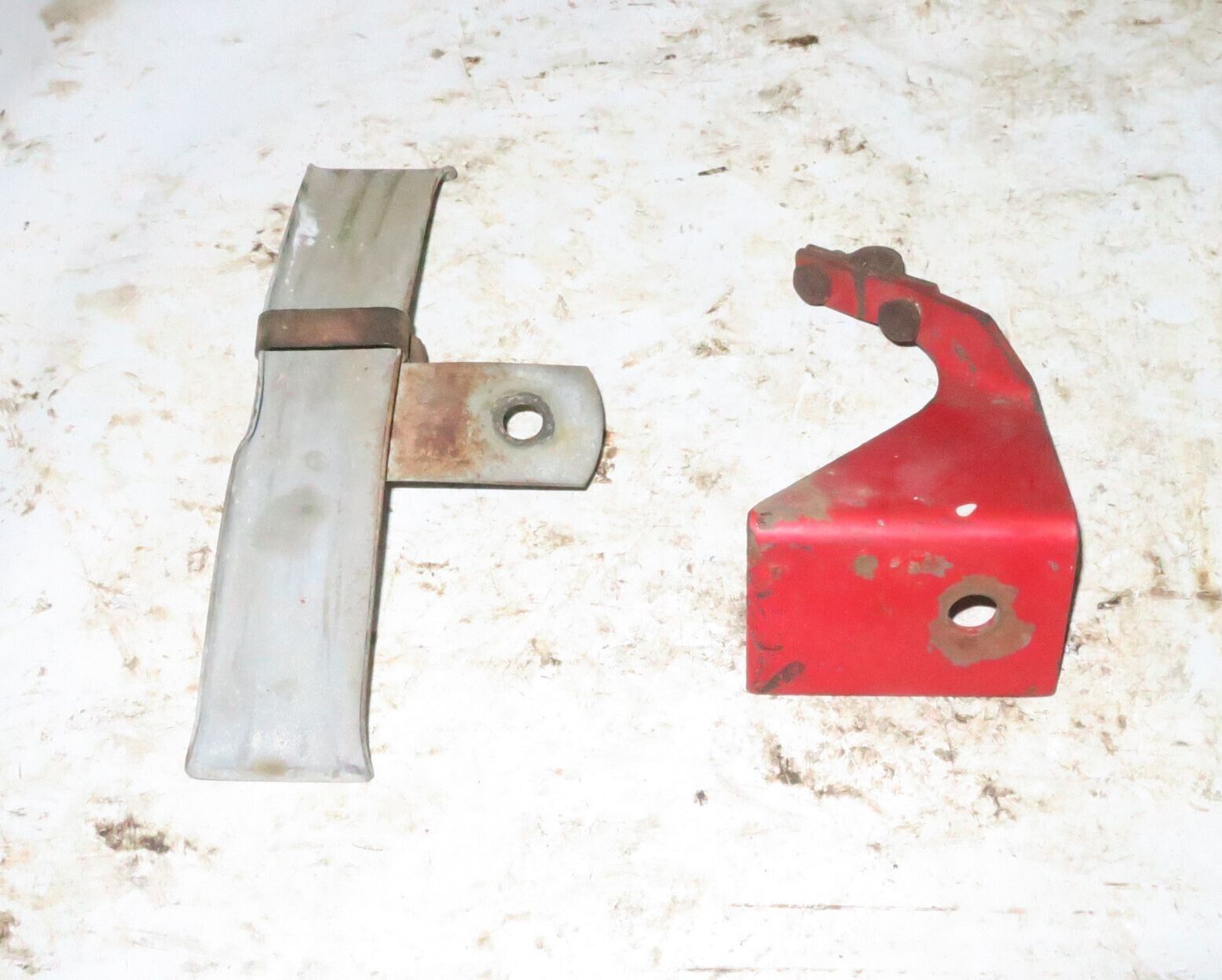 1961 Gray Marine V8-170 AMC Rambler 327 OEM Miscellaneous Brackets - $26.99