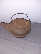Vintage Cast Iron TEA POT KETTLE Swivel Lid 12&quot; x 6&quot; - $819.21 MXN