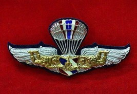 Freefaller Parachutist Honorary Class Thai air force Metal Wing Pin - $14.03
