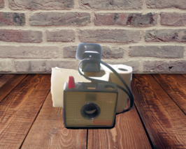  Polaroid Land Camera Model 20 &quot;The Swinger&quot;  - £14.50 GBP
