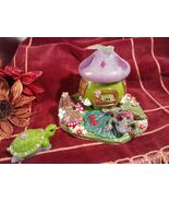 Miss Lily's Pad Mixed Media Art Piece Collections Trinket Box Play Set Fun Decor - $788.80 MXN