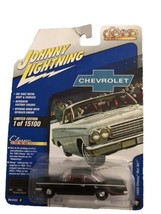 Johnny Lightning 1962 Chevy Bel Air 1:64 Diecast Car VerB Rel4 - $12.19