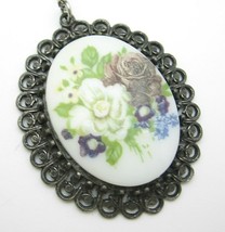 Dusty Roses Necklace Vintage On Porcelain Glass Dark Silvertone Setting Flowers - £11.76 GBP