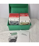 Illustrated Wildlife Treasury Animal Identification Cards W/ Carry Case - $720.82 MXN