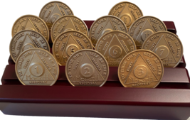4 Row Wood AA Medallion Coin Display Holds 16 Chips 6 x 3.5 Wooden Chip ... - $12.00