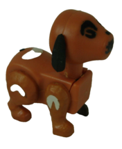 Vintage Fisher Price Little People Farm Animal Brown Dog Mismatched Leg #915 - $9.89