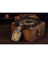 Buddha pendant. Jambhala, deity of wealth. protection amulet - €389,93 EUR