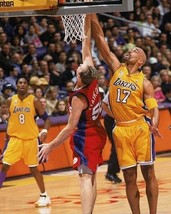 Rick Fox 8X10 Photo Los Angeles Lakers La Basketball Nba Game Action - £3.94 GBP