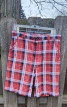 Izod Mens Golf Shorts Red Plaid Size 32 - £23.79 GBP