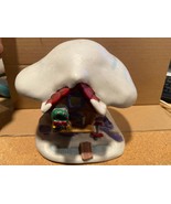 Disney Porcelain Lighted Christmas House Tigger&#39;s House (NO LIGHT/NO BOX... - $242.13 MXN
