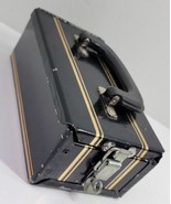 VTG Retro MCM Metal School Pencil Lunch Box Carry Case Latch Padded Inte... - €29,39 EUR