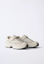 Zara kids sneakers - €15,53 EUR