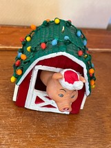 Enesco Plastic Red Barn w Pig In Door &amp; Lights On Top DECK THE HOGS Christmas - £8.87 GBP