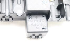 07-13 MERCEDES-BENZ W221 S550 RIGHT FOOTWELL JUNCTION BOX BLOCK E2952 image 11