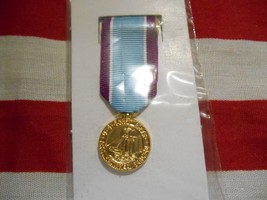 Us Coast Guard Distinguished Service Medal Mini Miniature - £9.46 GBP