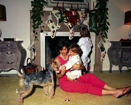 First Lady Jacqueline Kennedy with her children on Christmas Day New 8x10 Photo - £7.02 GBP