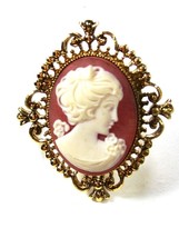 Art Vintage Goldtone Lady Cameo Locket Pendant by AVON 73115 - £28.79 GBP