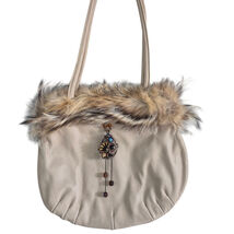 Vintage Berge Italy Italian Leather Purse Tote Beaded Charm Fur Trim Beige  - $71.33 CAD