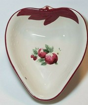 Pfaltzgraff Delicious Strawberry Serving Bowl Red Apple Floral  - £11.63 GBP