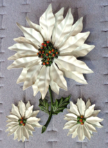 Vintage 1960s Enamel Flower SET WHITE Poinsettia HUGE Brooch &amp; Clip Earrings - £59.80 GBP