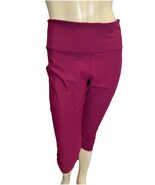 NWT Old Navy  Raspberry Powersoft Go-Dry Light Compression Cropped Leggi... - $18.99