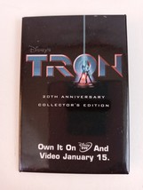 Disney&#39;s Tron 20&#39;th Anniversary Collector&#39;s Edition Movie Promo Pin Button - £6.46 GBP