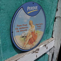 Vintage 1961 Perdue Farm Fresh Finest Poultry Product Porcelain Gas &amp; Oil Sign - £99.91 GBP