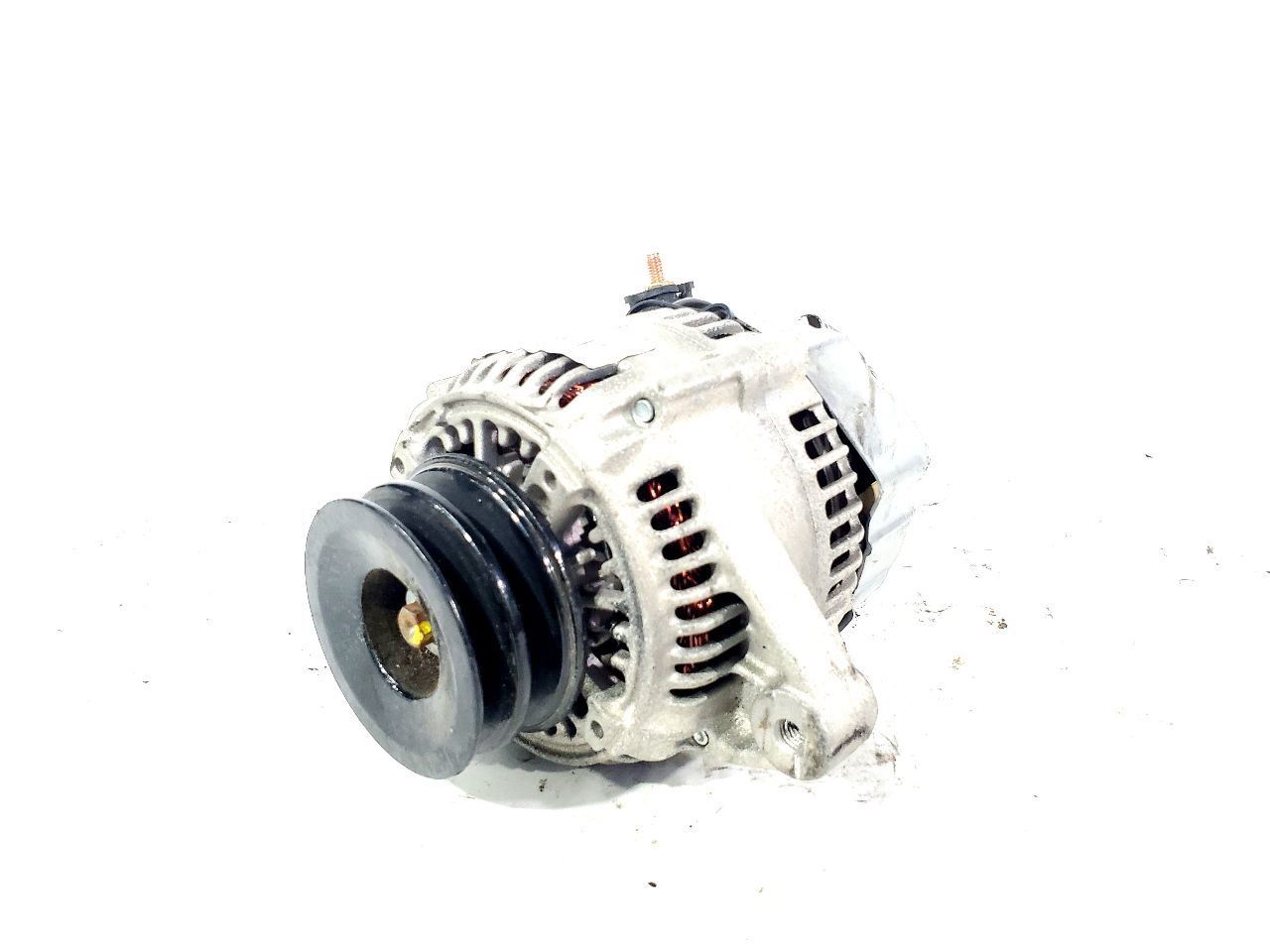 1996 Toyota Landcruiser OEM Alternator 4WD 80 AMP Item image 7