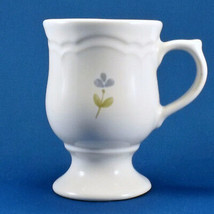 Pfaltzgraff Garland Pedestal Mug 10 oz White with Blue Flowers Stoneware - £12.33 GBP